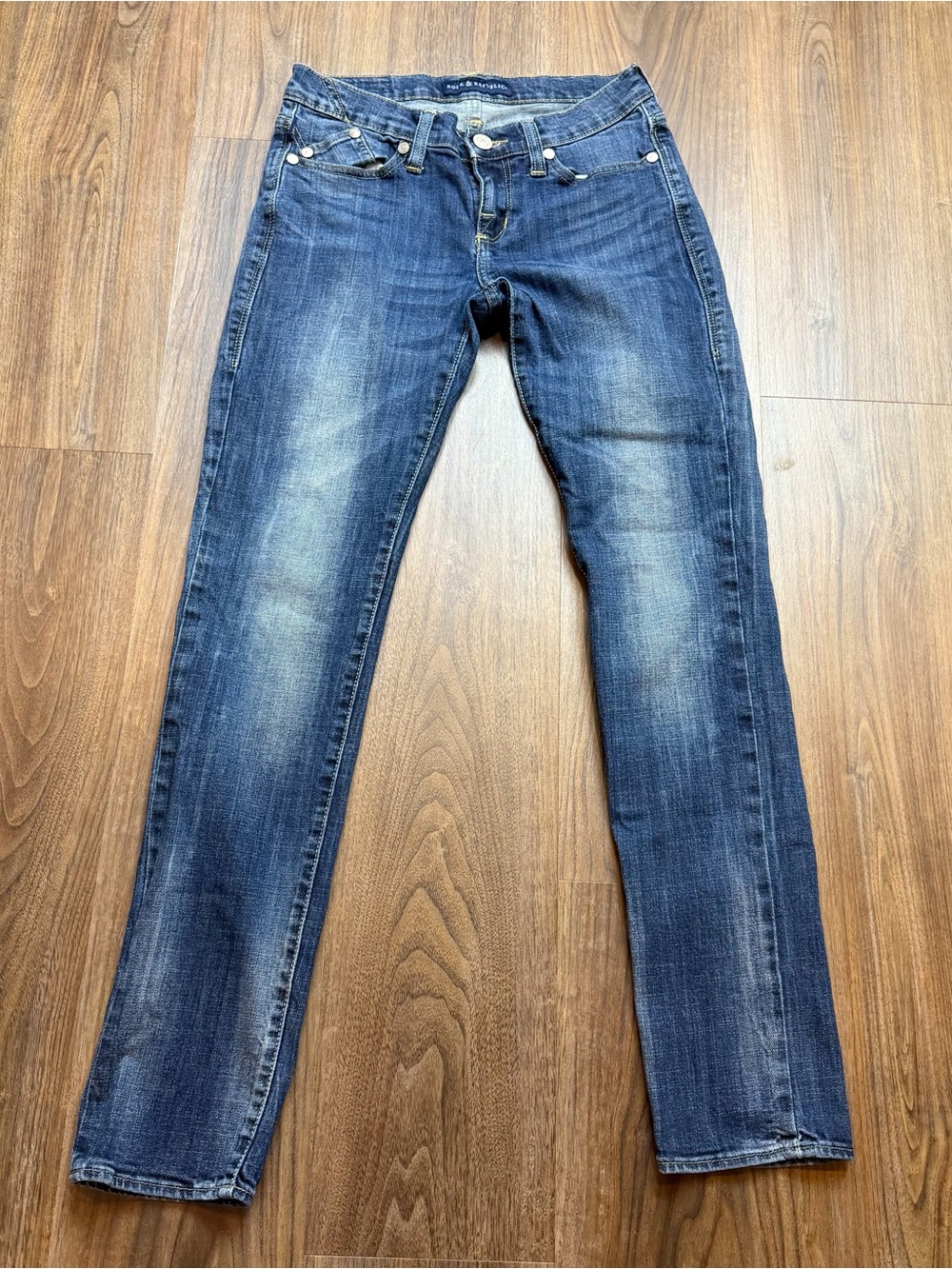 Rock & Republic Berlin Women's Skinny Jeans in Dark Blue Wash Sz 6